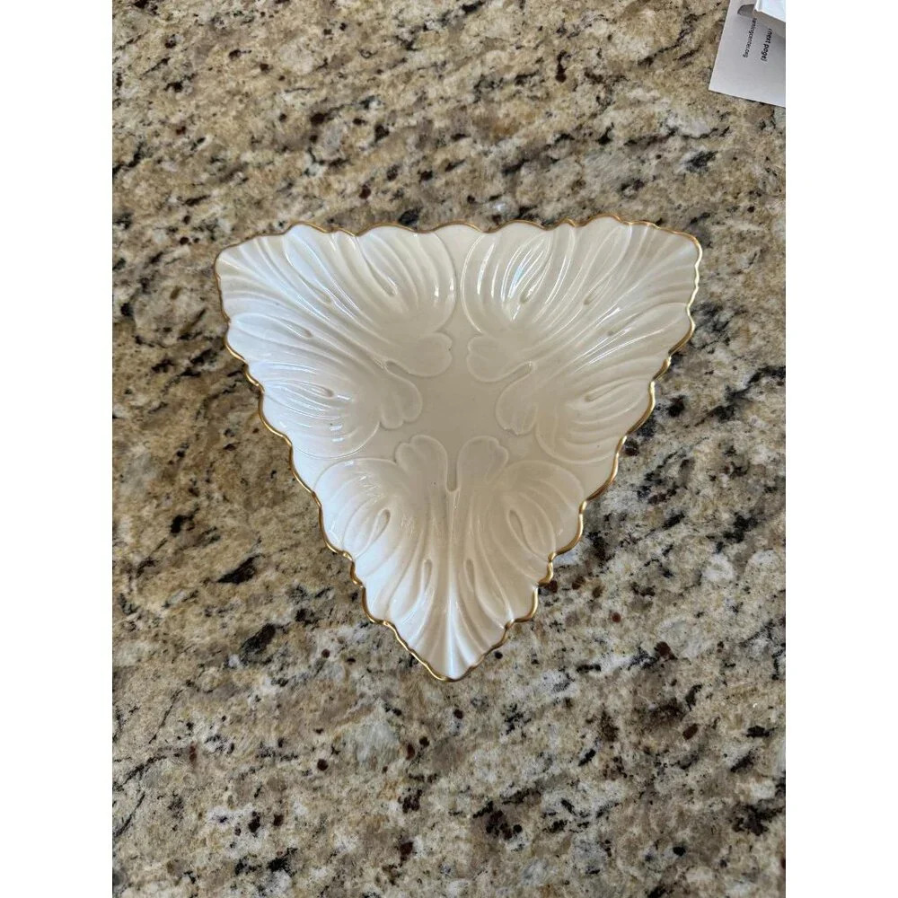 Vintage LENOX Bone China Triangle Candy/Nut Dish Embossed Pattern 24K Gold Trim